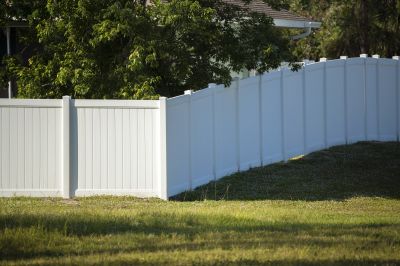 Vinyl Fence Replacement in Pearland, TX